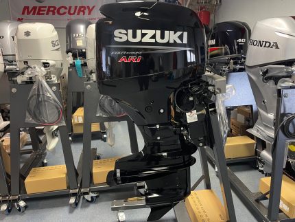 Suzuki 60HP long shaft DF60 AVTL ARI (including remote control, gauges and propeller)